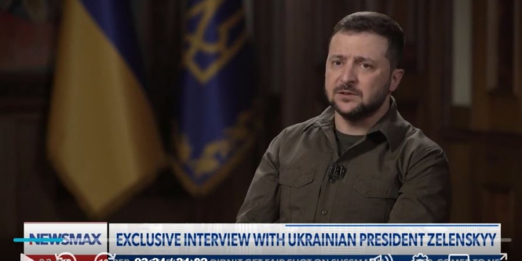 Ежедневно на фронте гибнет 60-100 украинских воинов, – Зеленский