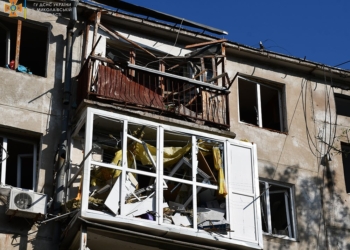 Ранковий ракетний удар по Миколаєву: кількість постраждалих збільшилась до 19 (ФОТО, ВІДЕО)