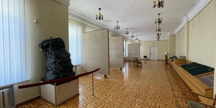 Музеї Миколаєва помістили в надійне місце найцінніші експонати (ФОТО)