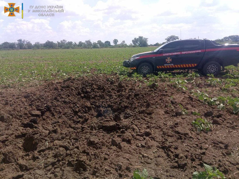 Внаслідок обстрілів та через необережне поводження з вогнем: за добу на Миколаївщині спалахнуло 5 пожеж (ФОТО) 15