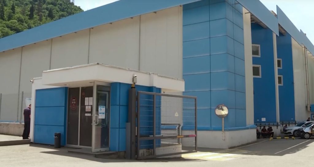 В Грузии закрываются заводы "Боржоми" - из-за санкций и протеста рабочих (ВИДЕО) 1