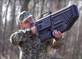 Вони “приземляють” 99% дронів: історія створення української антидрон-рушниці