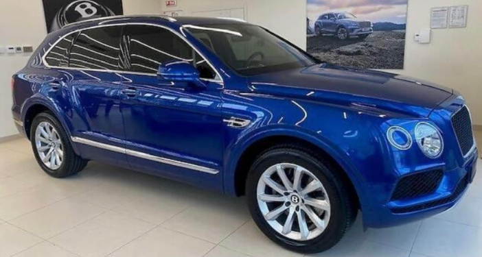 Советник главы Нафтогаза на третьем месяце войны купил себе “Бентли” – его уволили после скандала