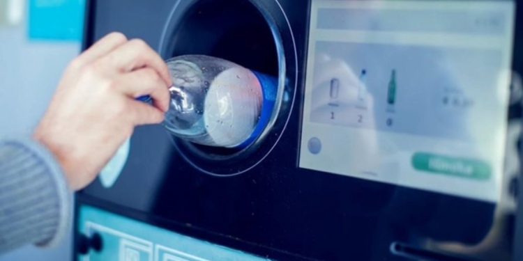 Задержан экс-директор ГП “Укрэкоресурсы” – за махинации при закупке фандоматов