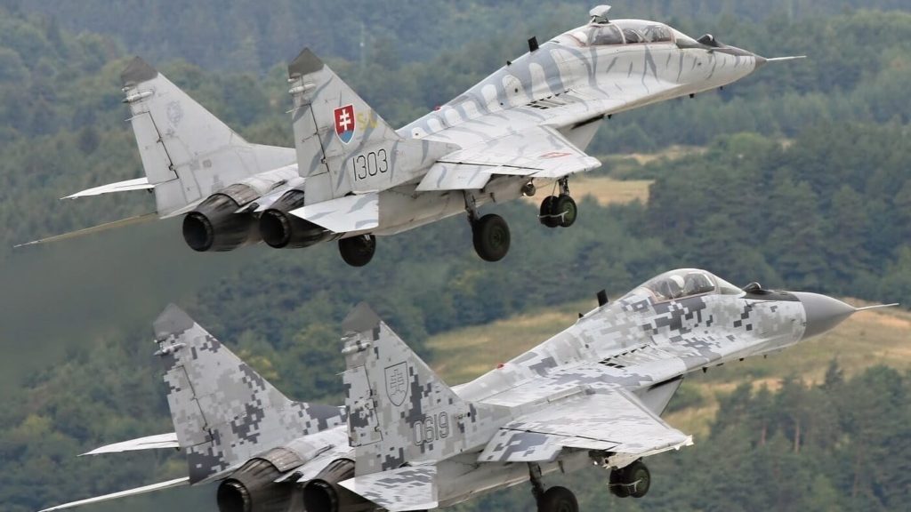 Словаччина-Україна-США вирішують, як передати нам словацькі МіГ-29. Коли чекати? 1