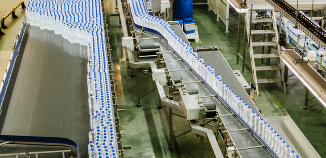 Суд наложил арест на корпоративные права крупнейших производителей минеральной воды в Украине