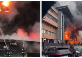 В Москве большой пожар – горит торговый центр “Гранд Сетунь Плаза” (ФОТО, ВИДЕО)