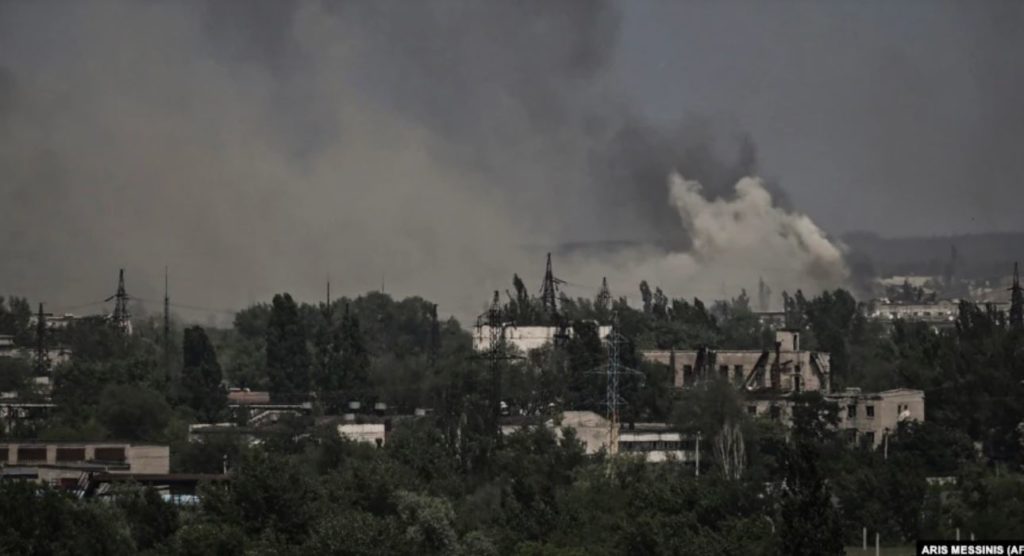 Украинские силы вышли из Северодонецка, там разрушено 90% зданий (ВИДЕО) 7
