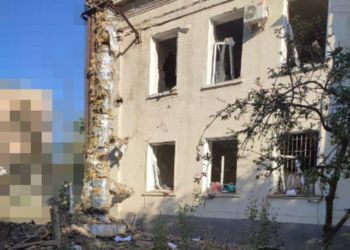 Россійські ракетні обстріли: шість ракет в Баштанку, три з них збили