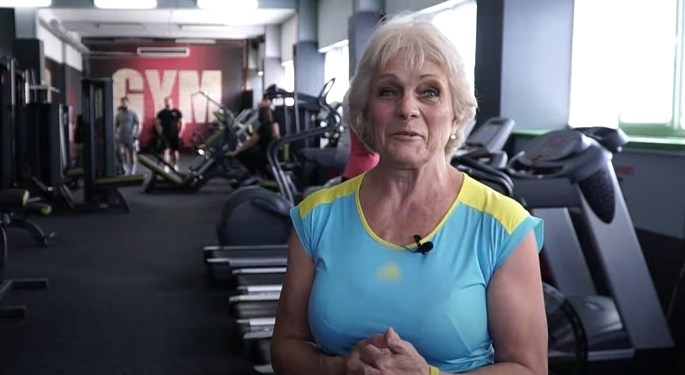 Як друга молодість приходить. 70-річна чернігівчанка тягає штангу, втікаючи від діабету (ВІДЕО)