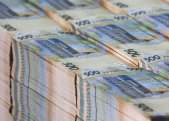 Бюро економічної безпеки арештувало в Україні мережу розважальних закладів та ресторанів російського мільйонера