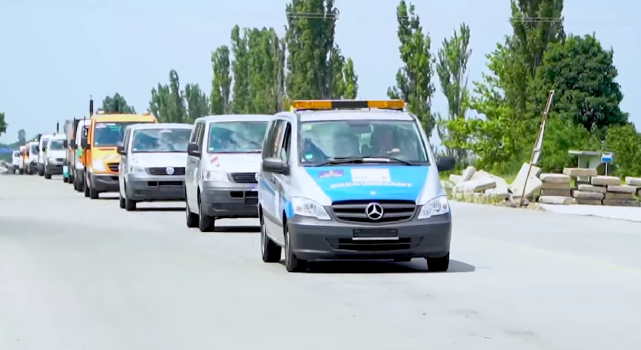 Німецький Дортмунд передав Миколаєву муніципальну техніку для ремонту доріг і мікроавтобуси (ВІДЕО)