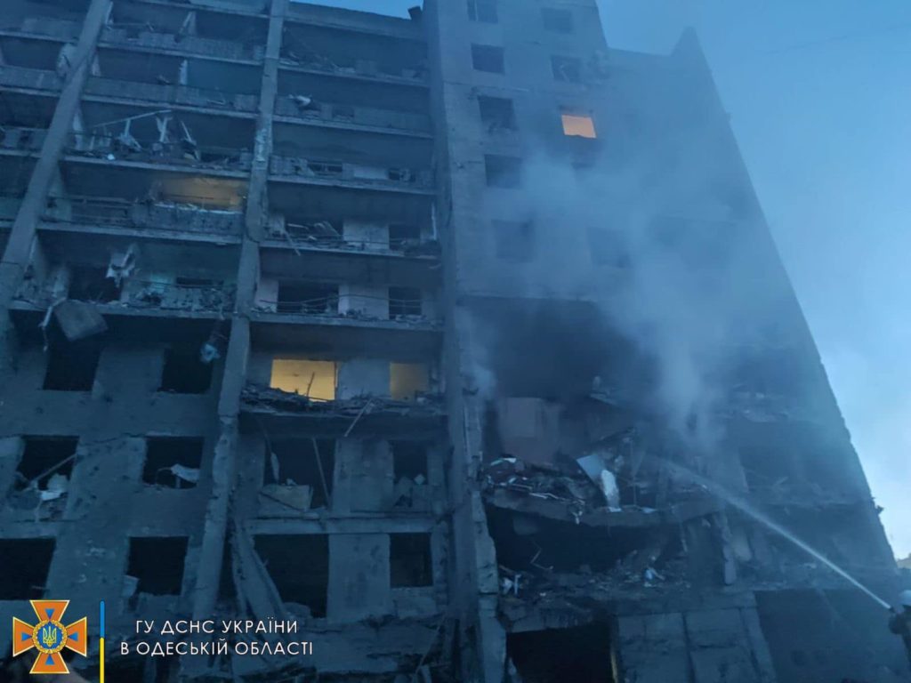 Ракетные удары по Одесской области: известно о 17 погибших и 31 раненом (ФОТО, ВИДЕО) 1