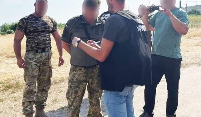 У Миколаєві військовий намагався підкупити офіцера ВСП (ФОТО)