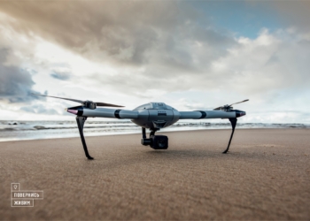 Фонд «Повернись живим» закупив 300 військових коптерів для наших захисників. Перші вже працюють у ССО