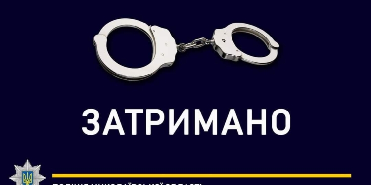 Побутова поножовщина: на Миколаївщині після розпиття алкоголю один чоловік зарізав іншого