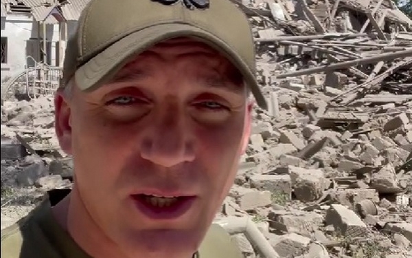 «Фашисти, нацисти – це саме рашисти» – мер Миколаєва показав руйнування однієї із шкіл внаслідок ранкової атаки росіян (ВІДЕО)