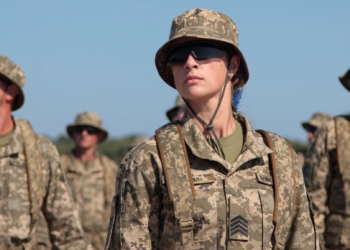 Жінок братимуть на військовий облік лише за їхньою згодою – Генштаб