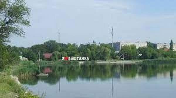 Окупанти знов обстріляли Баштанку – випустили мінімум 6 ракет (ВІДЕО)