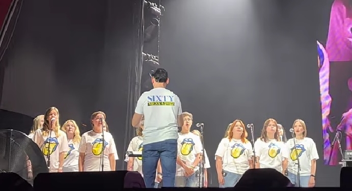 Два українських дитячих хори заспівали з The Rolling Stones (ВІДЕО)