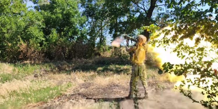 Як воюють миколаївські десантники. Репортаж з передової (ВІДЕО)