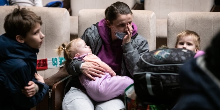 20% українських студентів та учнів, які перебувають в Чехії, у червні не навчалися