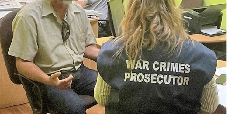 Мешканець Первомайська підтримував у соцмережах дії російських окупантів – йому повідомили про підозру