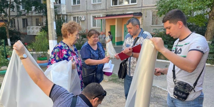 Внаслідок ранкового обстрілу Миколаєва пошкоджено близько 10 багатоповерхівок в Миколаєві – мер (ФОТО)