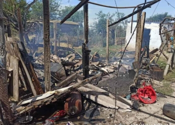 Миколаїв та шість населених пунктів упродовж вихідних піддавались обстрілам, є загиблі і постраждалі – поліція