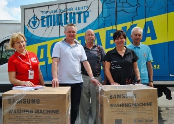 Дві дитячих лікарні Миколаєва отримали 4 пральних машинки від благодійників (ФОТО)