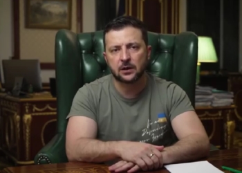 «Ми не віддамо нашу землю – уся суверенна територія України буде українською» – вечірнє звернення Зеленського (ВІДЕО)