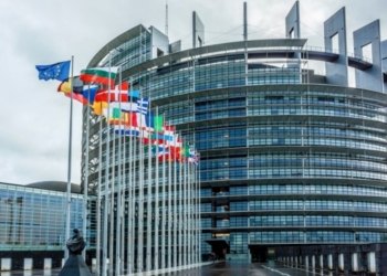 Європарламент привітав рішення надати Україні та Молдові статус кандидатів на членство в ЄС