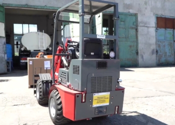 Миколаїв отримав сучасну техніку для робіт з відновлення інфраструктури (ВІДЕО)