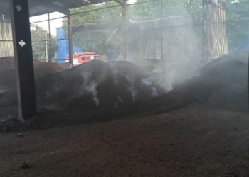 Наслідки ракетної атаки по Миколаєву в ніч на День української державності: зруйновано навчальний заклад та склад (ФОТО)