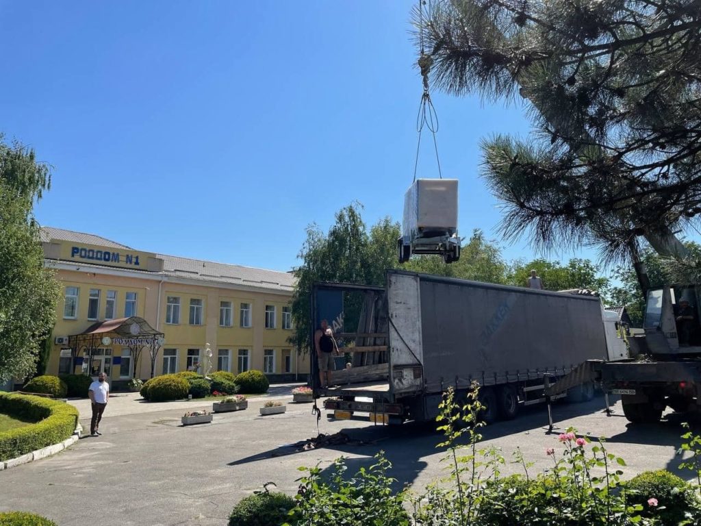 Всі пологові будинки Миколаєва отримали електрогенератори від ООН (ФОТО) 3