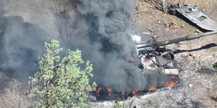 У окупантів – ще мінус 200 осіб за добу. Повні дані щодо втрат ворога