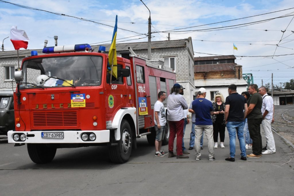 Громадянин Польщі подарував «Миколаївелектротрансу» власний пожежний автомобіль (ФОТО) 6