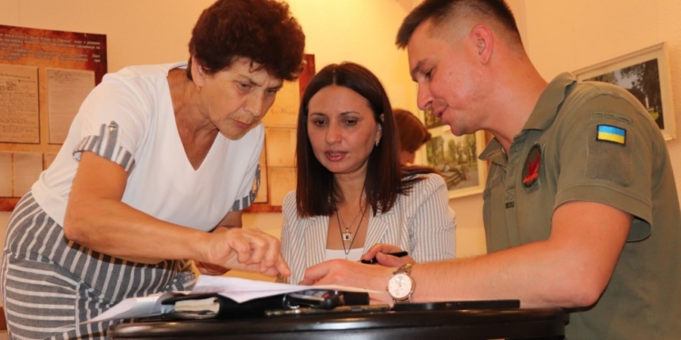 У Вознесенську готуються до перейменування вулиць. І чомусь вирішили перейменувати провулок Чорновола на провулок Каденюка (ФОТО)