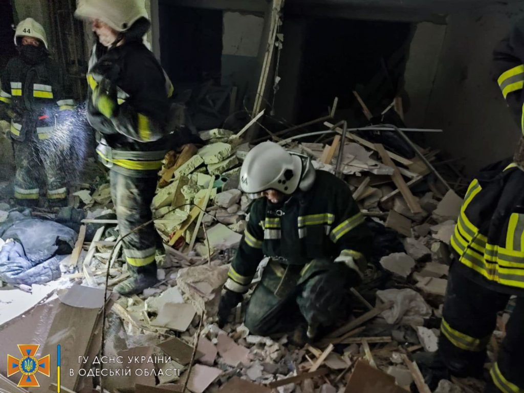 Число погибших при ракетном ударе по 9-этажке в Сергеевке достигло 21 1