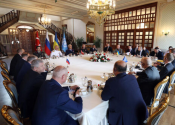 Переговоры по “зерновому коридору” в Стамбуле: названы первые итоги