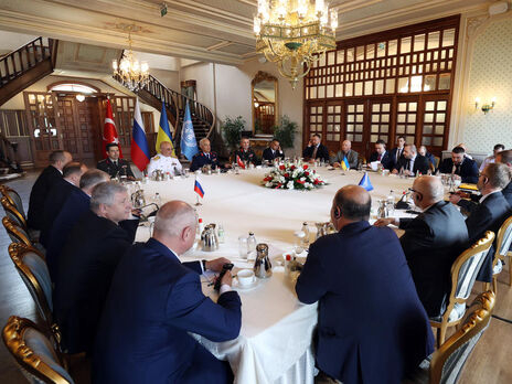 Переговоры по “зерновому коридору” в Стамбуле: названы первые итоги