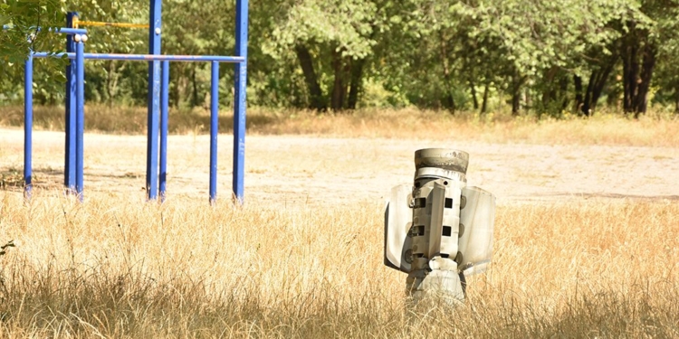 За добу на Миколаївщині з 22 пожеж дві виникли через російські обстріли (ФОТО)