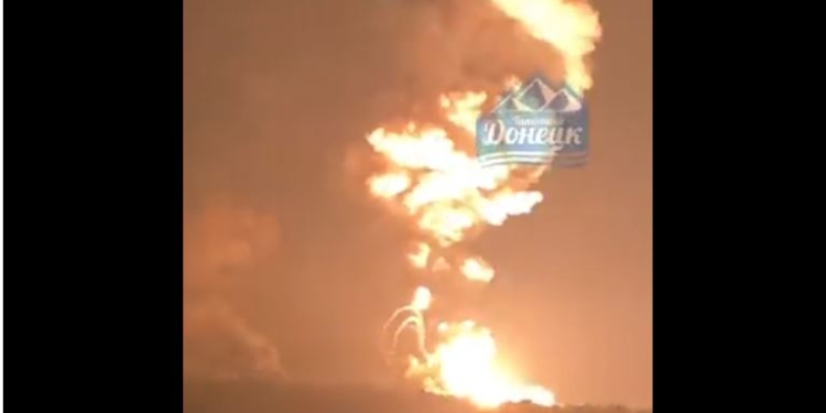 В Снежном уничтожен крупнейший склад боеприпасов, – нардеп (ВИДЕО)