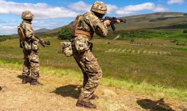 У Великій Британії пройдуть навчання 10 тисяч українських військових. Перша група вже приступила (ФОТО) 15