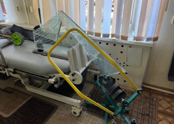 Мер Миколаєва показав наслідки сьогоднішнього ракетного обстрілу лікарень міста (ФОТО)