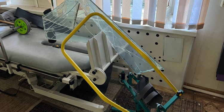 Мер Миколаєва показав наслідки сьогоднішнього ракетного обстрілу лікарень міста (ФОТО)