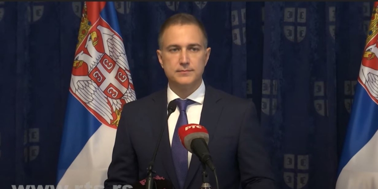 Український літак Ан-12, що розбився в Греції, перевозив “оборонну продукцію сербського виробництва” (ВІДЕО)