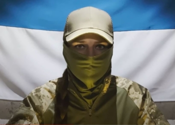 В Легион “Свобода России”, воюющий за Украину, вступила вдова расстрелянного кадыровцами под Гостомелем российского сержанта. Она обратилась к соотечественникам (ВИДЕО)