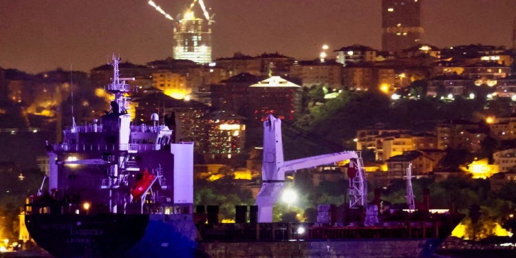 В Лівані затримали судно з краденим українським зерном. В посольстві розповіли подробиці