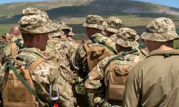 У Великій Британії пройдуть навчання 10 тисяч українських військових. Перша група вже приступила (ФОТО) 17